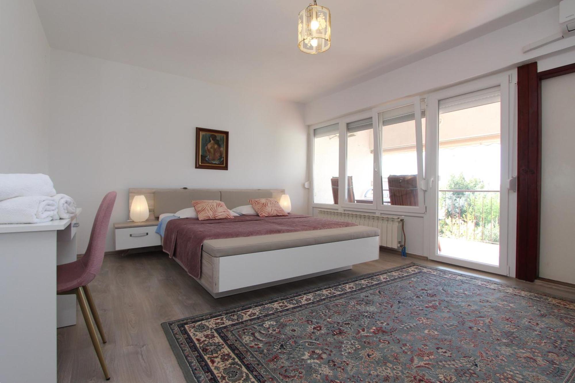 רוביני Rooms And Apartments Dino מראה חיצוני תמונה